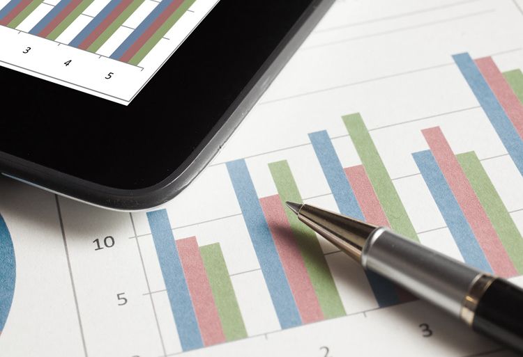 Maxtag Top 5 Reasons To Use Infographics